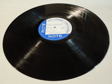 画像をギャラリービューアに読み込む, The Horace Silver Quintet &amp; Trio - Blowin&#39; The Blues Away (LP-Vinyl Record/Used)
